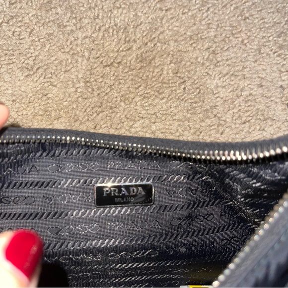 Prada re-edition 2005 - Picture 7 of 13